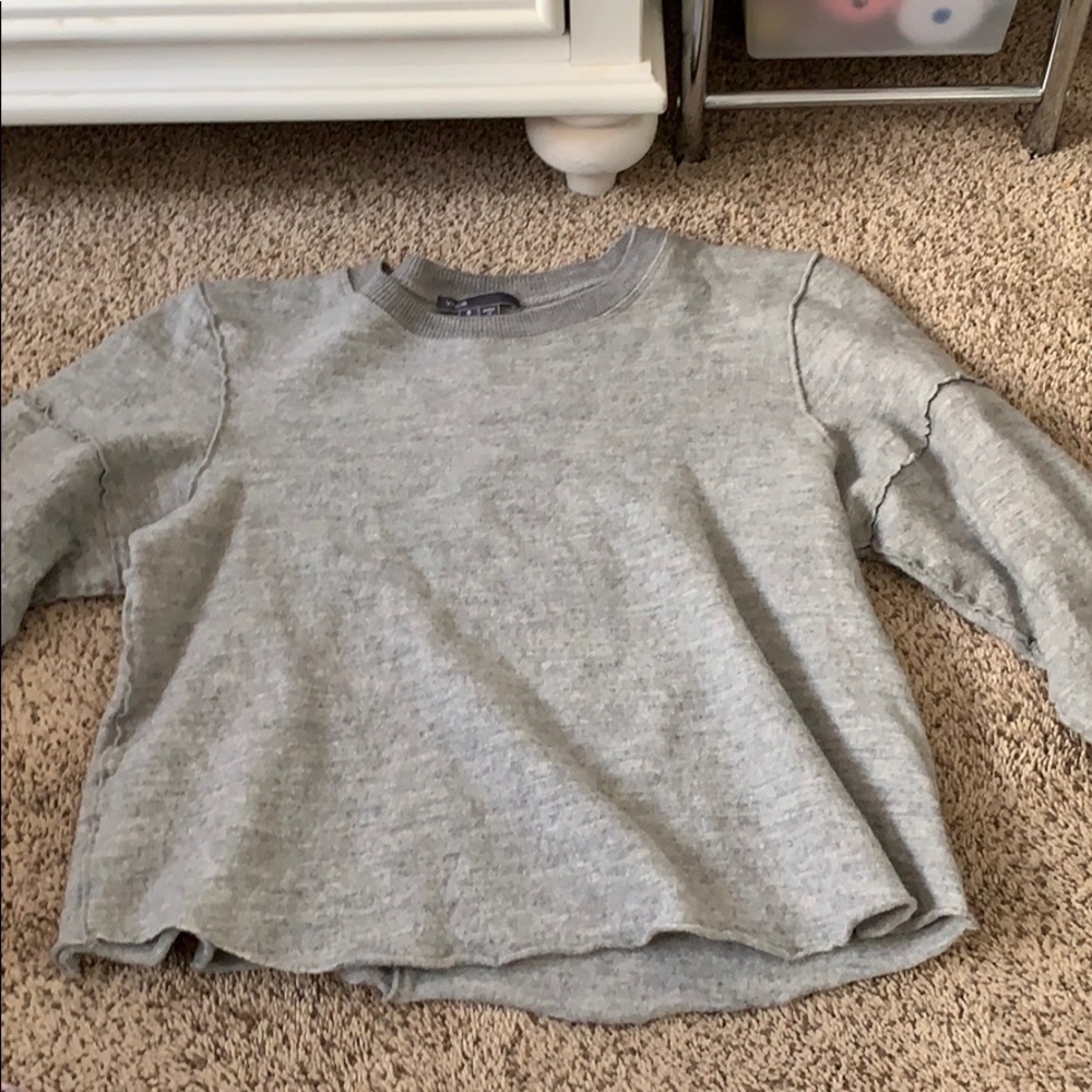 grey cropped sweater